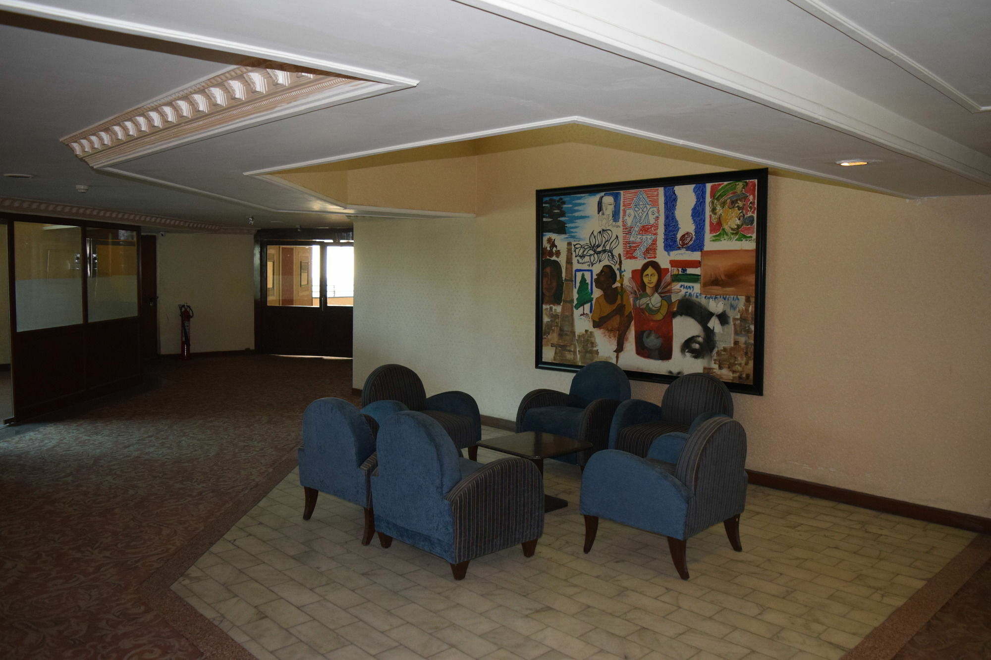 Samrat, Hotel 4*