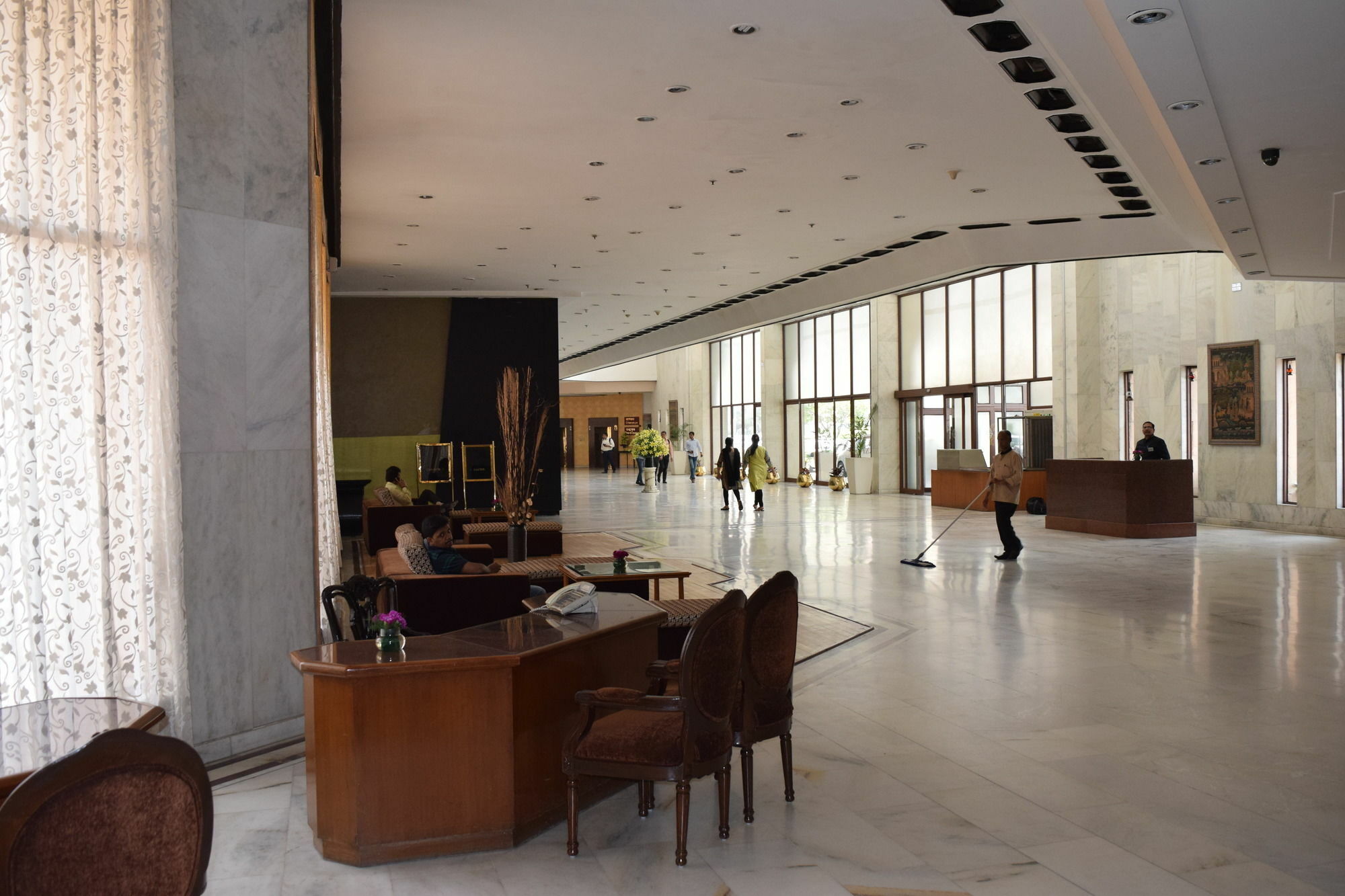 Samrat, Hotel 4*